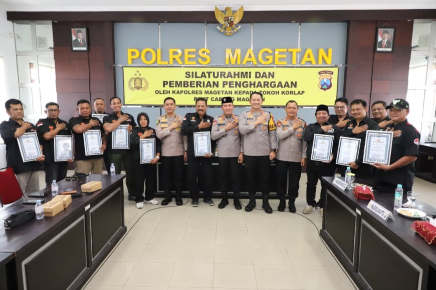 Polres Magetan Beri Penghargaan untuk 13 Korlap PSHT atas Dedikasi Jaga Kamtibmas